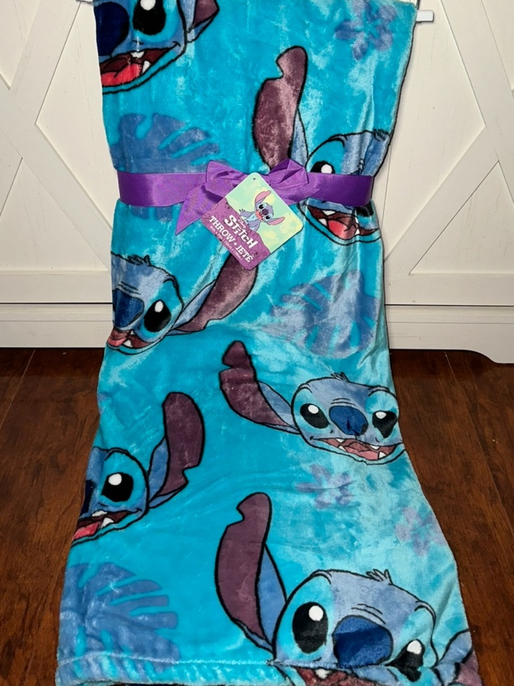Disney Stitch Turquoise Plush Throw Blanket